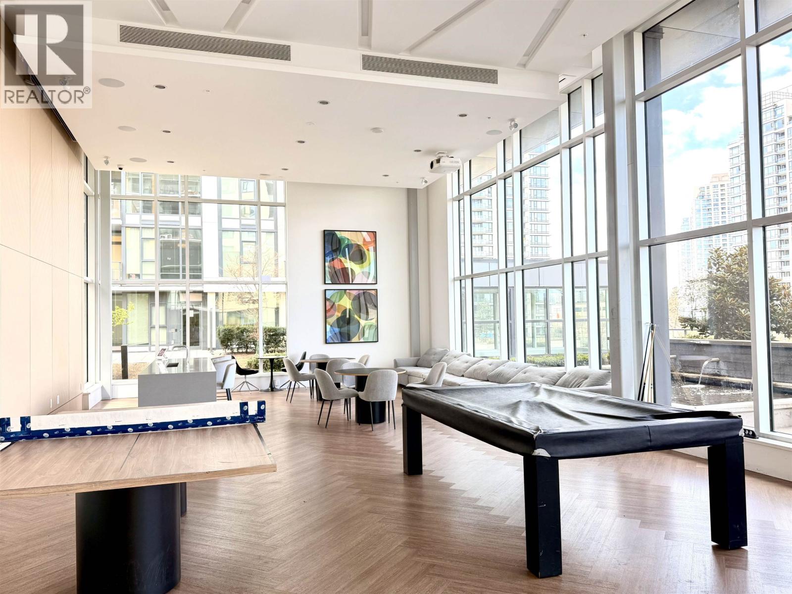 911 7388 Kingsway, Burnaby, British Columbia  V3N 0G9 - Photo 18 - R3111996