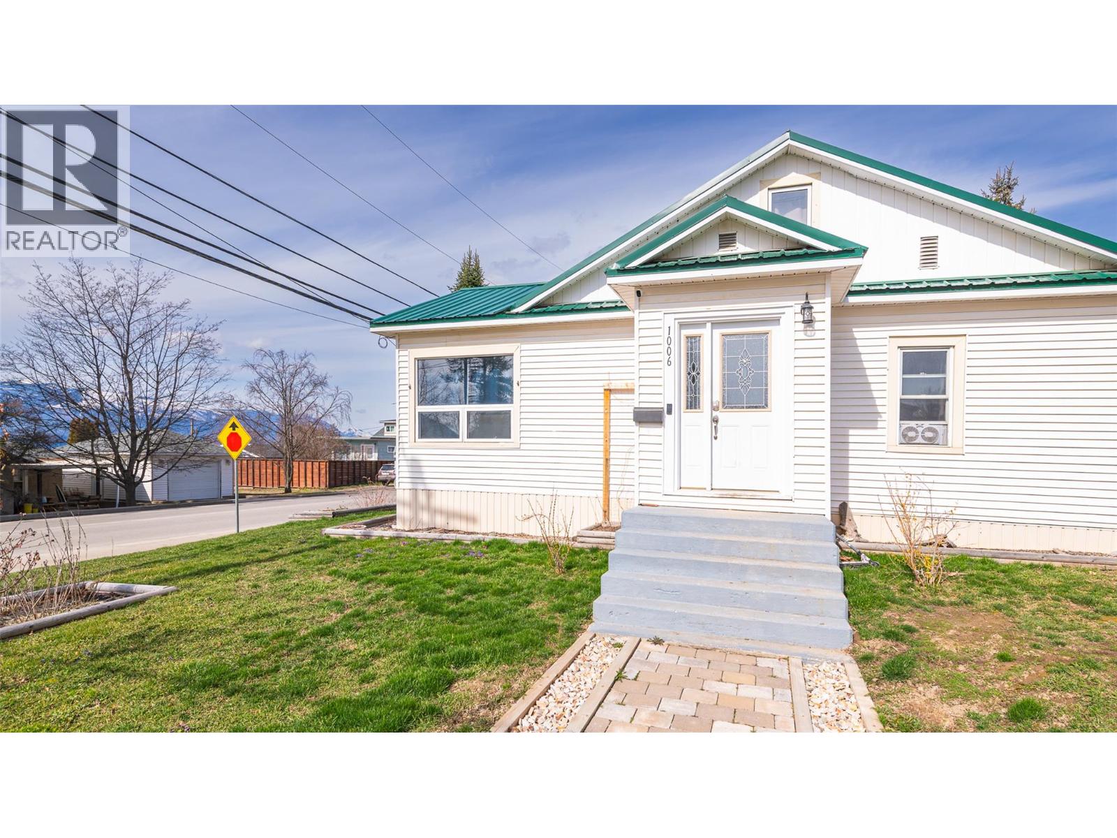 1006 Murdoch Street, Creston, British Columbia  V0B 1G4 - Photo 6 - 10383090