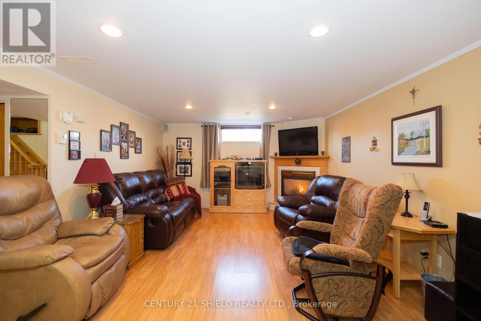 247 15th St. W Street, Cornwall, Ontario  K6J 3K2 - Photo 30 - X12982618