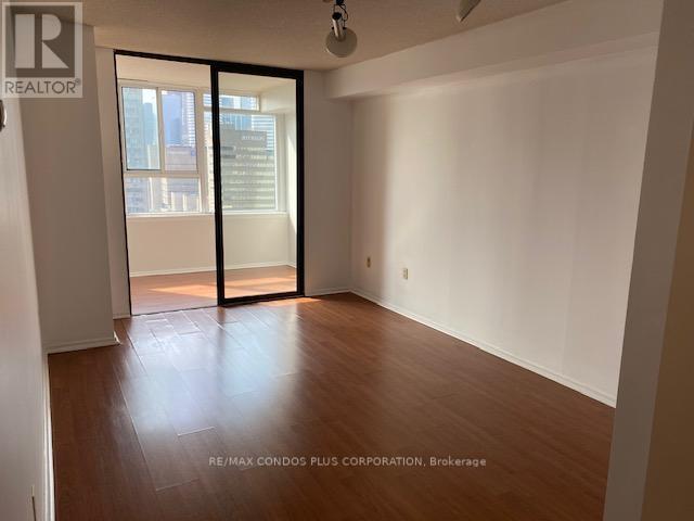 1503 - 45 Carlton Street, Toronto, Ontario  M5B 2H9 - Photo 7 - C13004558