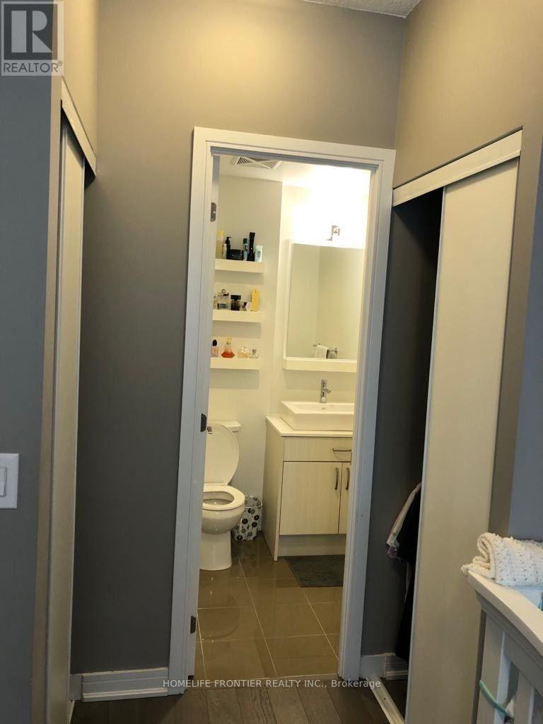 305 - 9201 Yonge Street, Richmond Hill, Ontario  L4C 6Z2 - Photo 15 - N13004536