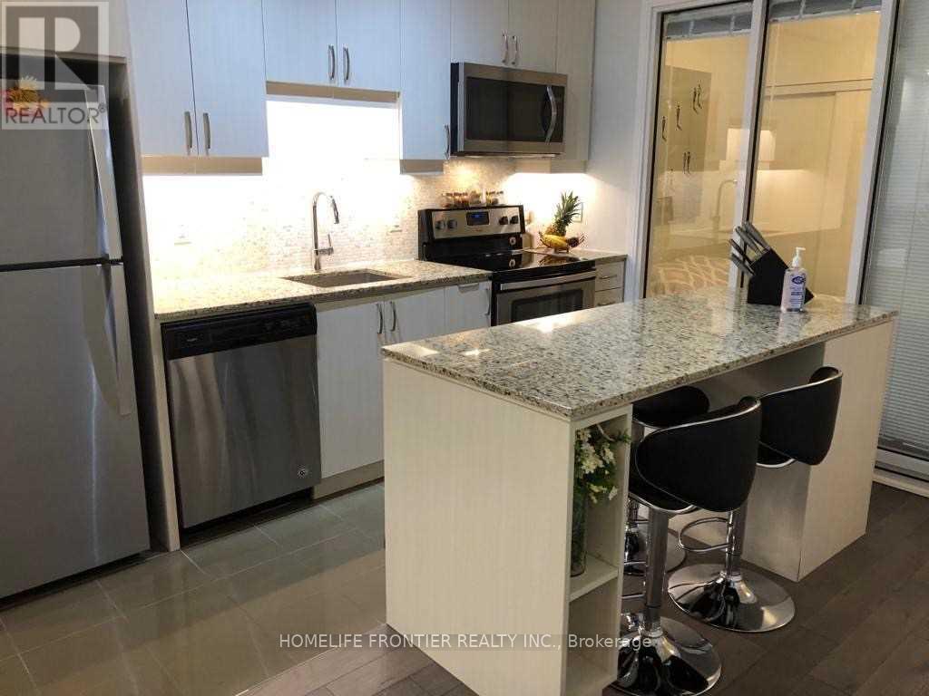 305 - 9201 Yonge Street, Richmond Hill, Ontario  L4C 6Z2 - Photo 4 - N13004536