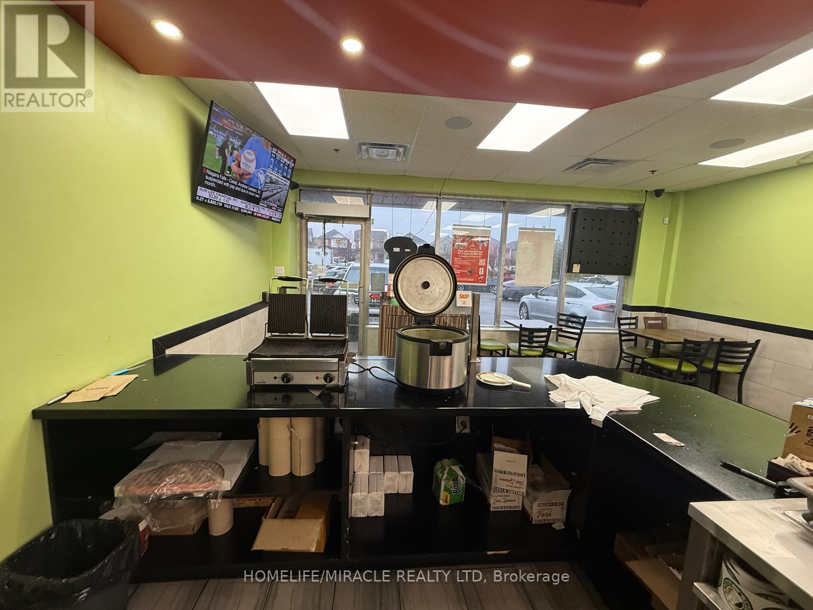 28 - 9699 Jane Street, Vaughan, Ontario L6A 3R4 - Photo 19 - N13004572