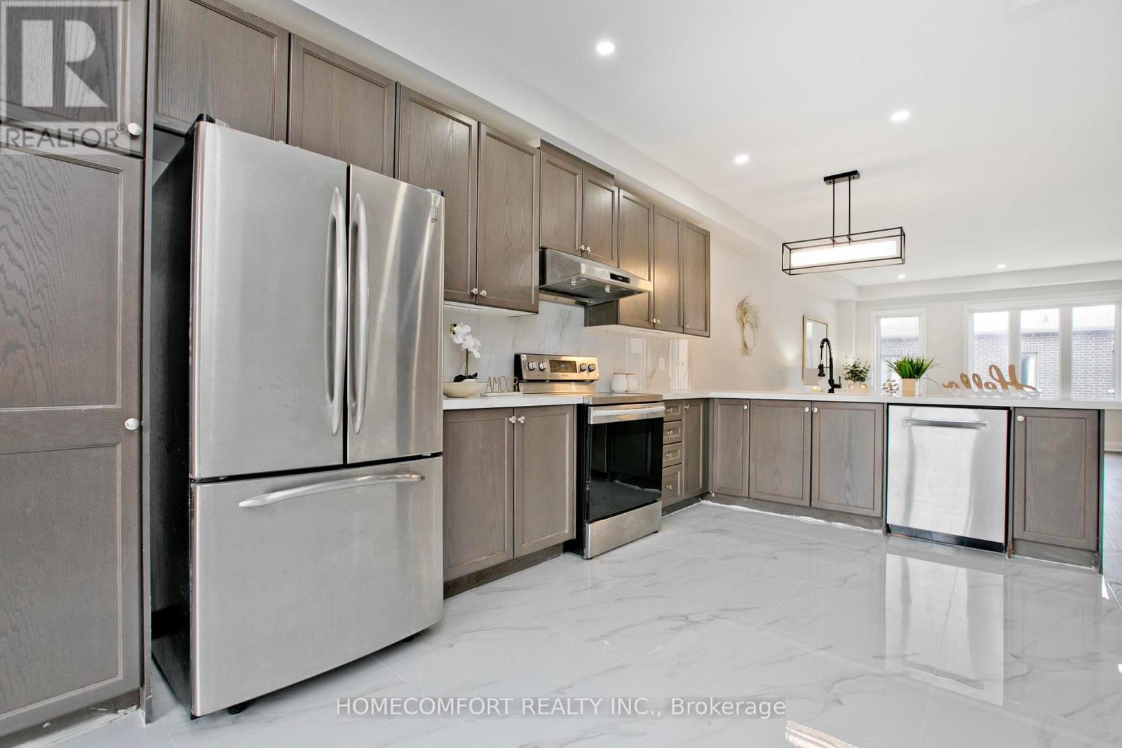 42 Vantage Loop, Newmarket, Ontario  L3X 0K6 - Photo 15 - N13004582