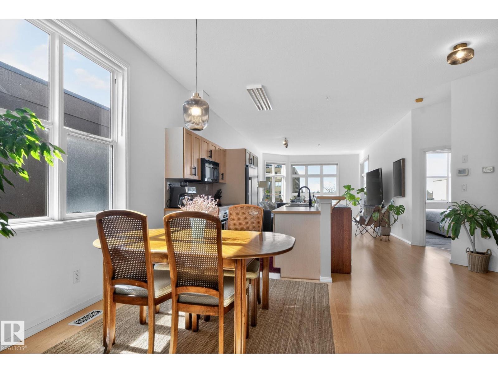 #420 10407 122 St NW, Edmonton, Alberta  T5N 4B8 - Photo 2 - E4482337