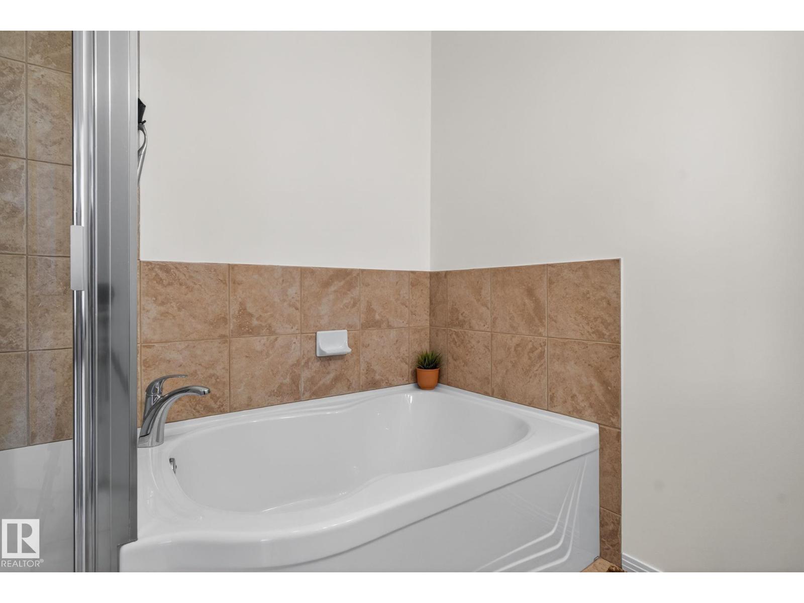 #420 10407 122 St NW, Edmonton, Alberta  T5N 4B8 - Photo 31 - E4482337