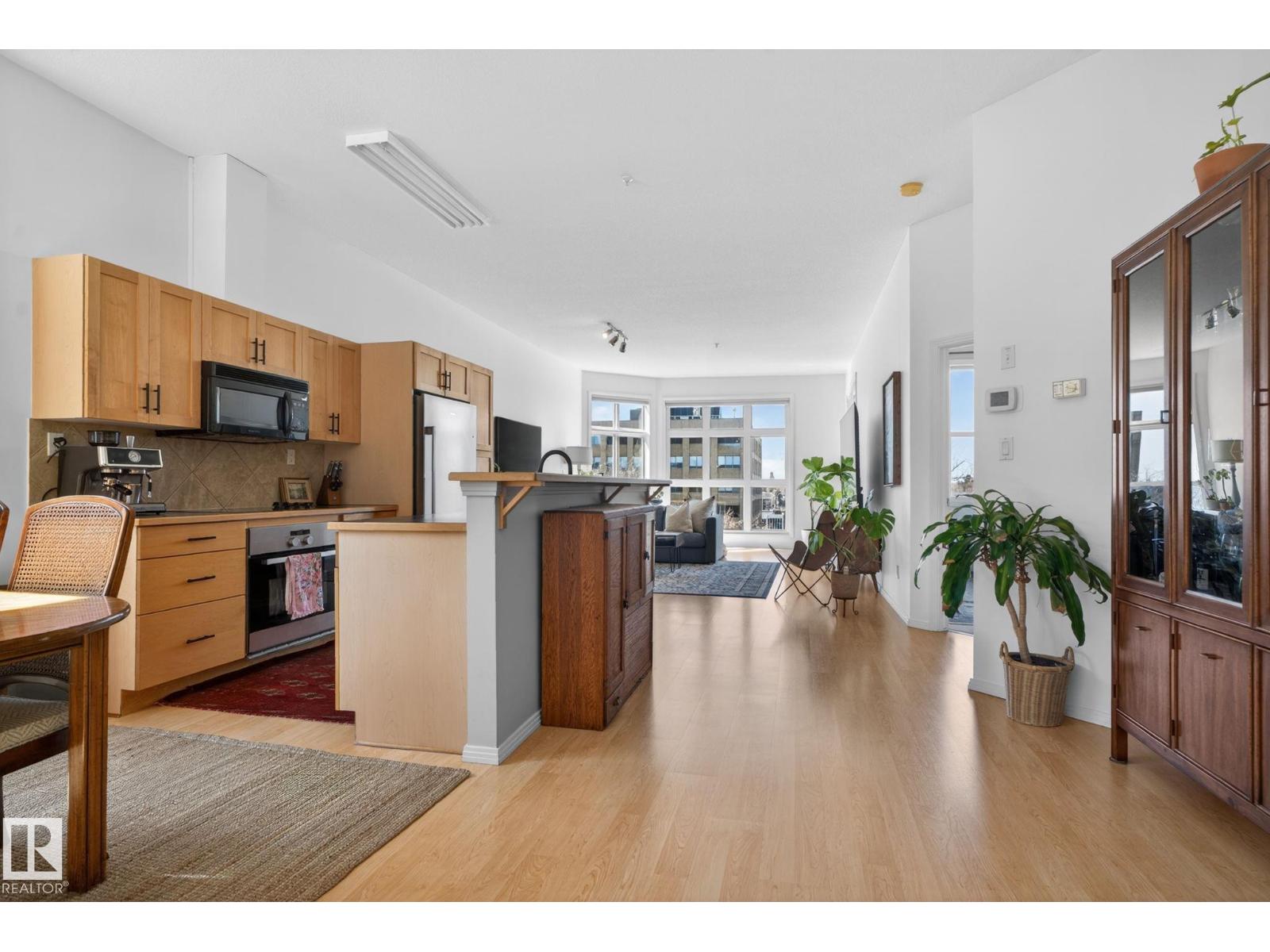 #420 10407 122 St NW, Edmonton, Alberta  T5N 4B8 - Photo 3 - E4482337