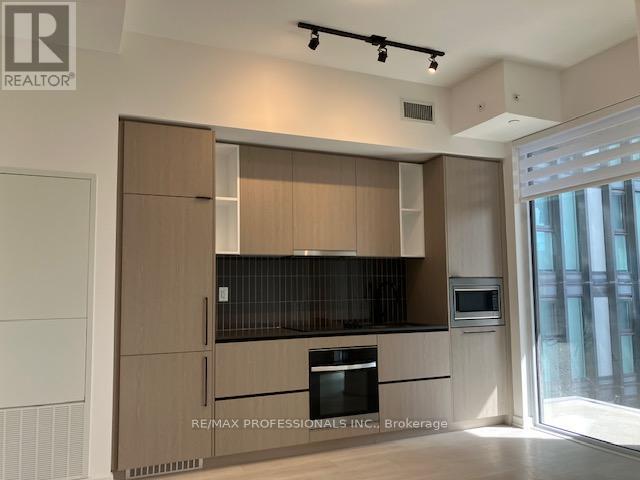 609 - 1285 Dupont Street, Toronto, Ontario  M6H 0E3 - Photo 2 - W13004550