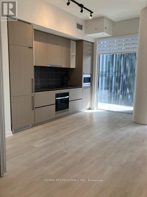609 - 1285 Dupont Street, Toronto, Ontario  M6H 0E3 - Photo 4 - W13004550
