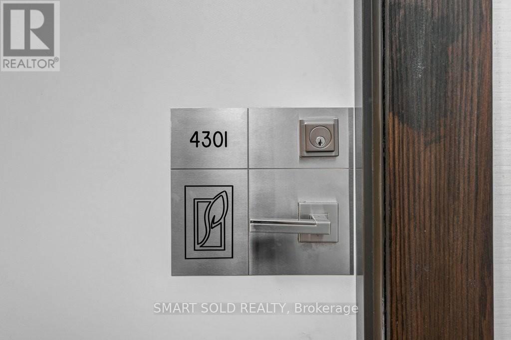 4301 - 4011 Brickstone Mews, Mississauga, Ontario  L5B 0J7 - Photo 4 - W13004576