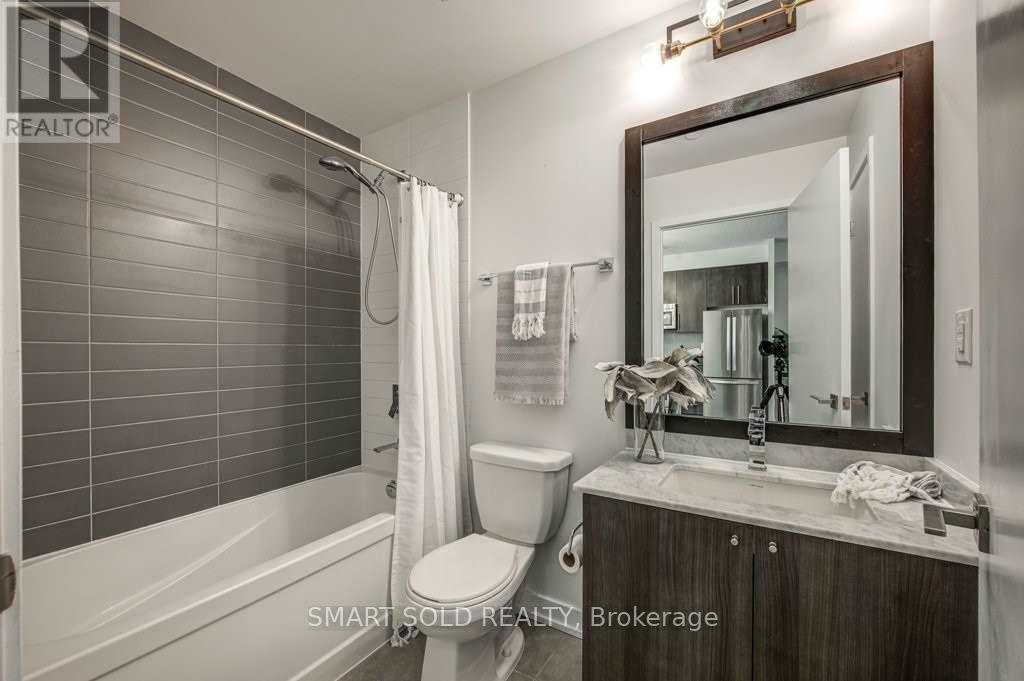 4301 - 4011 Brickstone Mews, Mississauga, Ontario  L5B 0J7 - Photo 7 - W13004576