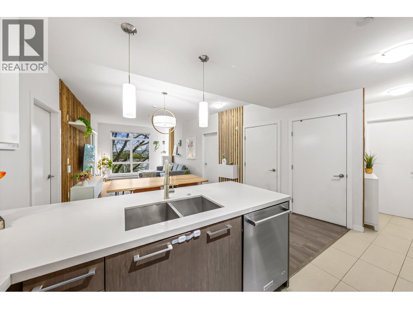 328 22 E Royal Avenue, New Westminster, British Columbia  V3L 5E8 - Photo 6 - R3112114