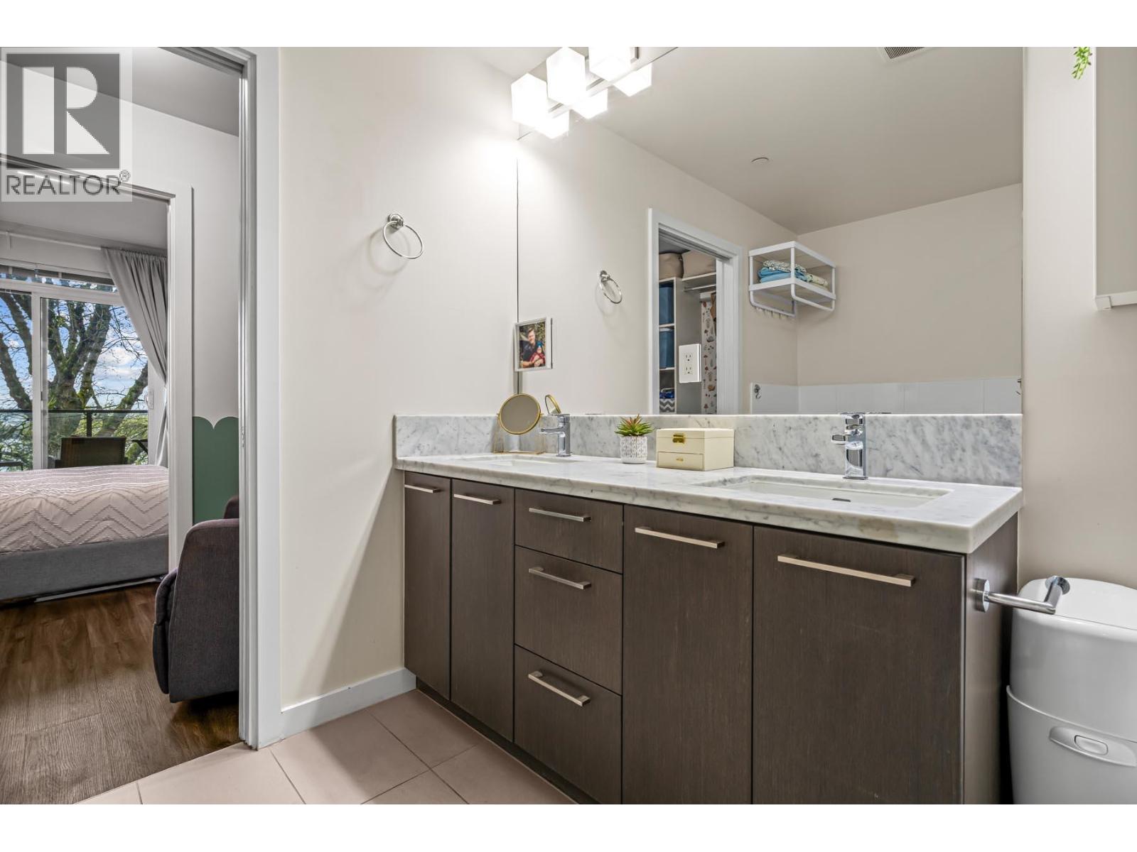 328 22 E Royal Avenue, New Westminster, British Columbia  V3L 5E8 - Photo 16 - R3112114