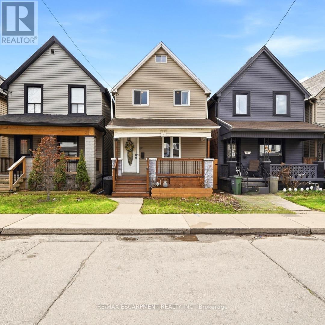 82 Clinton Street, Hamilton, Ontario  L8L 3K2 - Photo 2 - X13004578