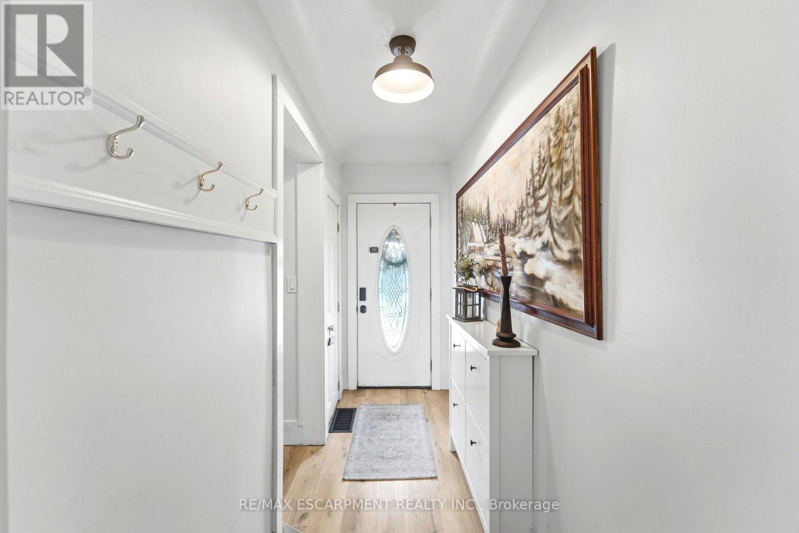 82 Clinton Street, Hamilton, Ontario  L8L 3K2 - Photo 4 - X13004578