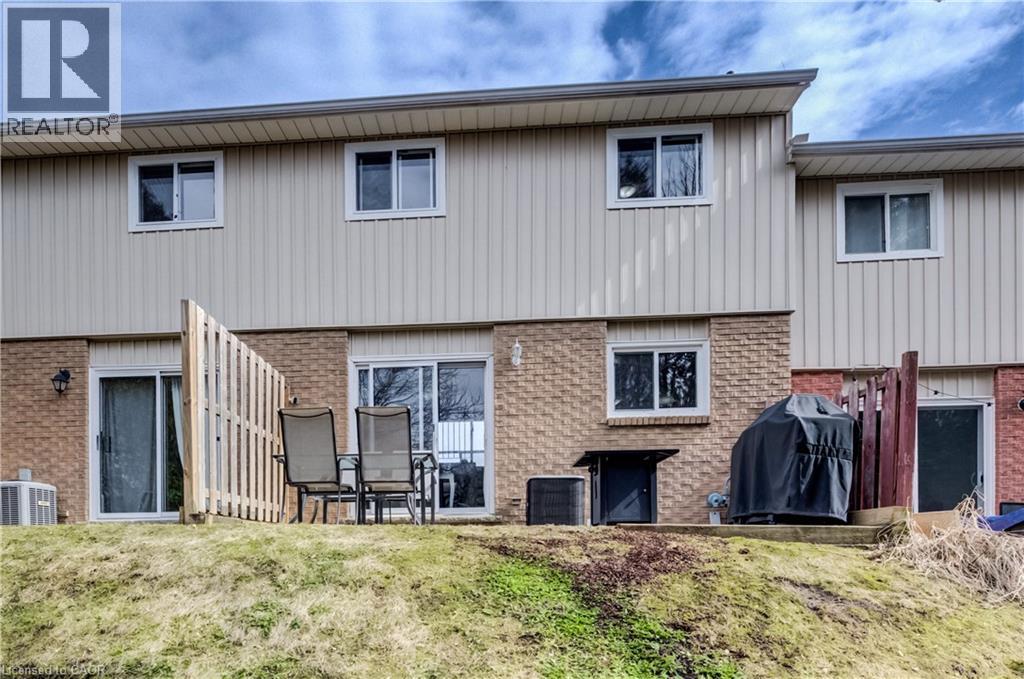 279 N Bluevale Street N Unit# 64, Waterloo, Ontario  N2J 4L8 - Photo 33 - 40815851