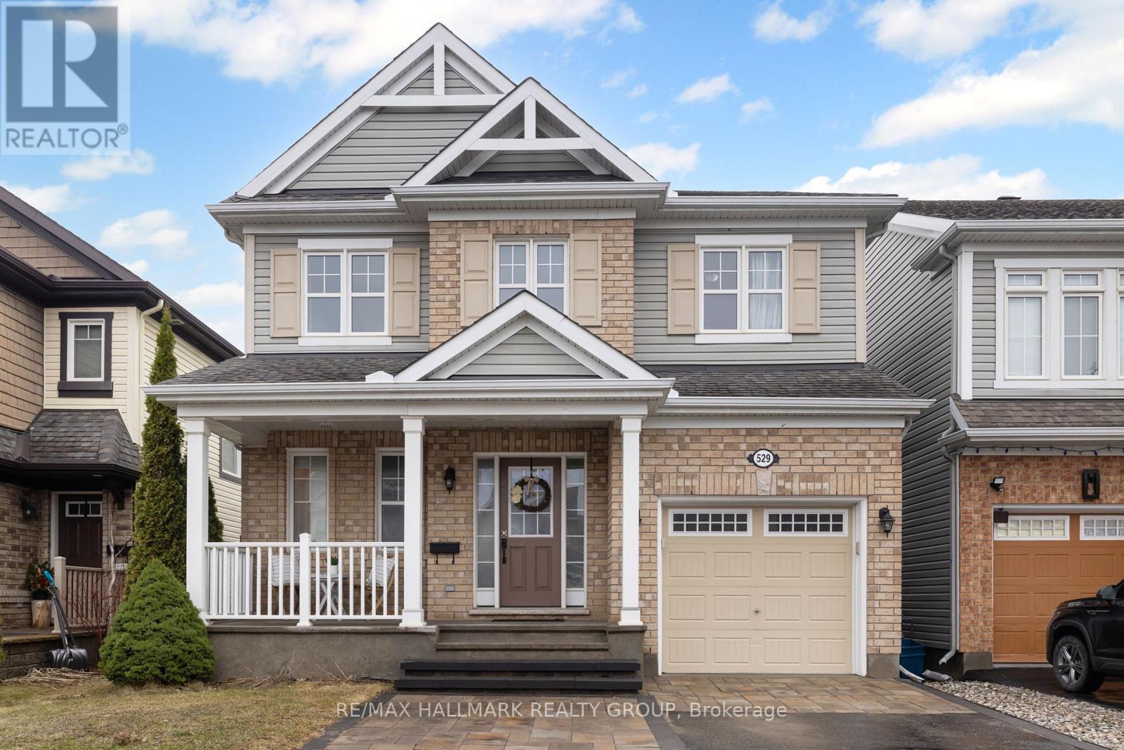 529 DUNDONALD DRIVE, Ottawa, Ontario