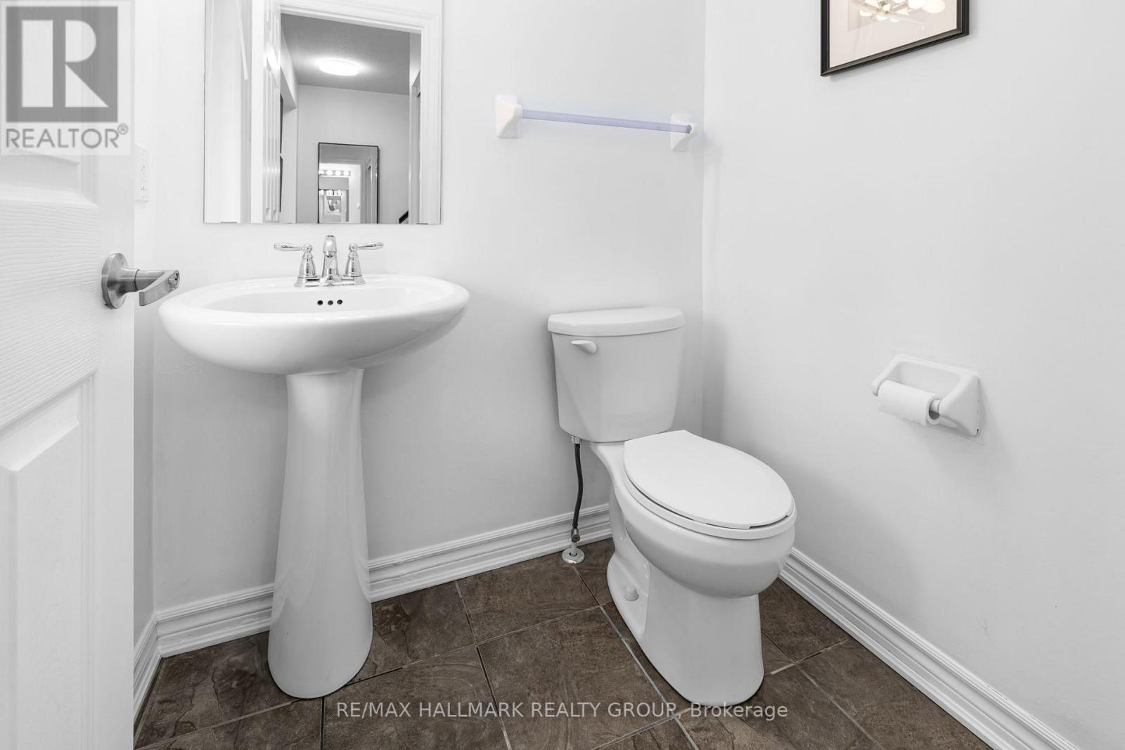 529 Dundonald Drive, Ottawa, Ontario  K2J 5X1 - Photo 5 - X13004634