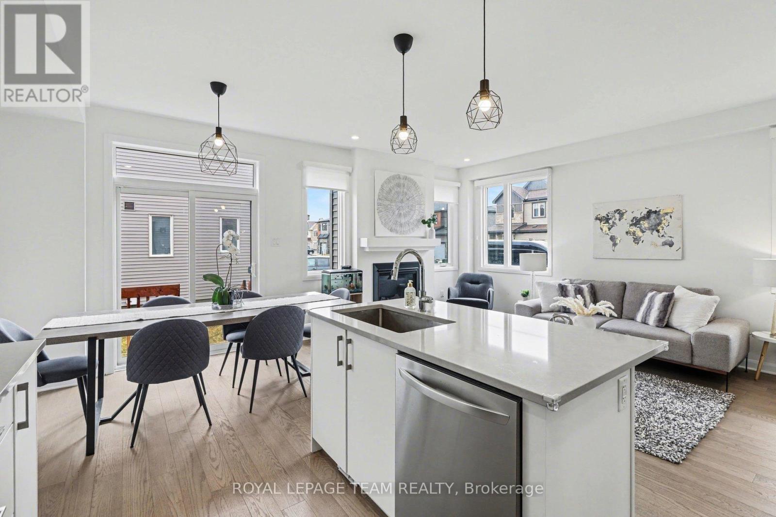 338 Establish Avenue, Ottawa, Ontario  K4A 5R9 - Photo 8 - X13004644