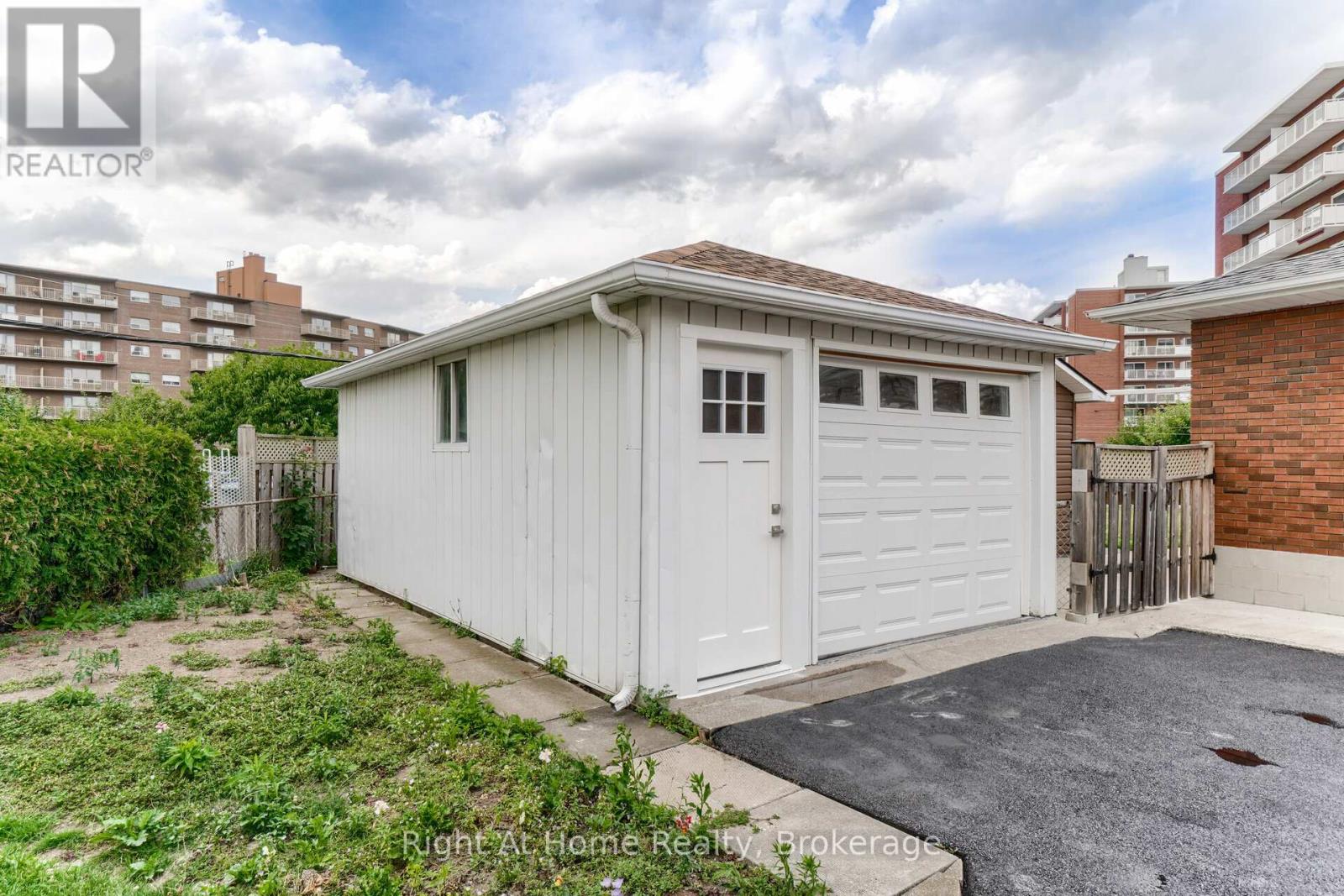 Upper Level - 69 Heather Road, Hamilton, Ontario  L8K 3V9 - Photo 19 - X13004630