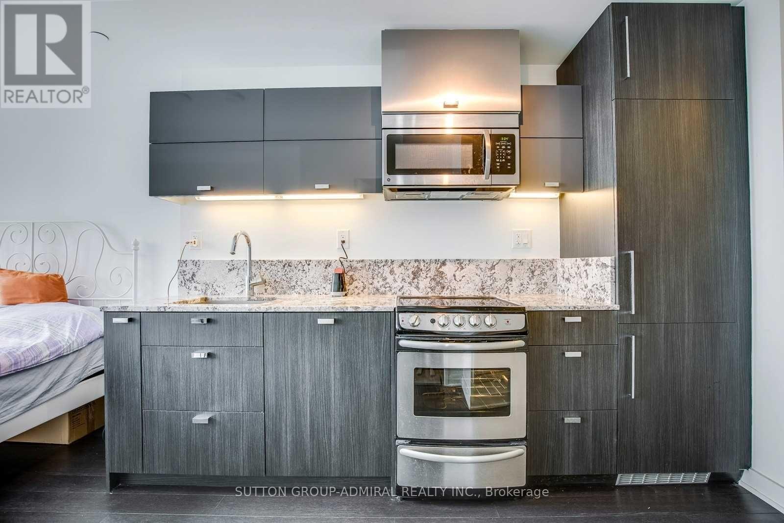 2603 - 290 Adelaide Street W, Toronto, Ontario  M5V 1P6 - Photo 2 - C13004602