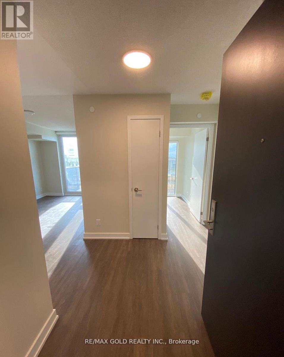 515 - 38 Monte Kwinter Court, Toronto, Ontario  M3H 0E2 - Photo 3 - C13004604