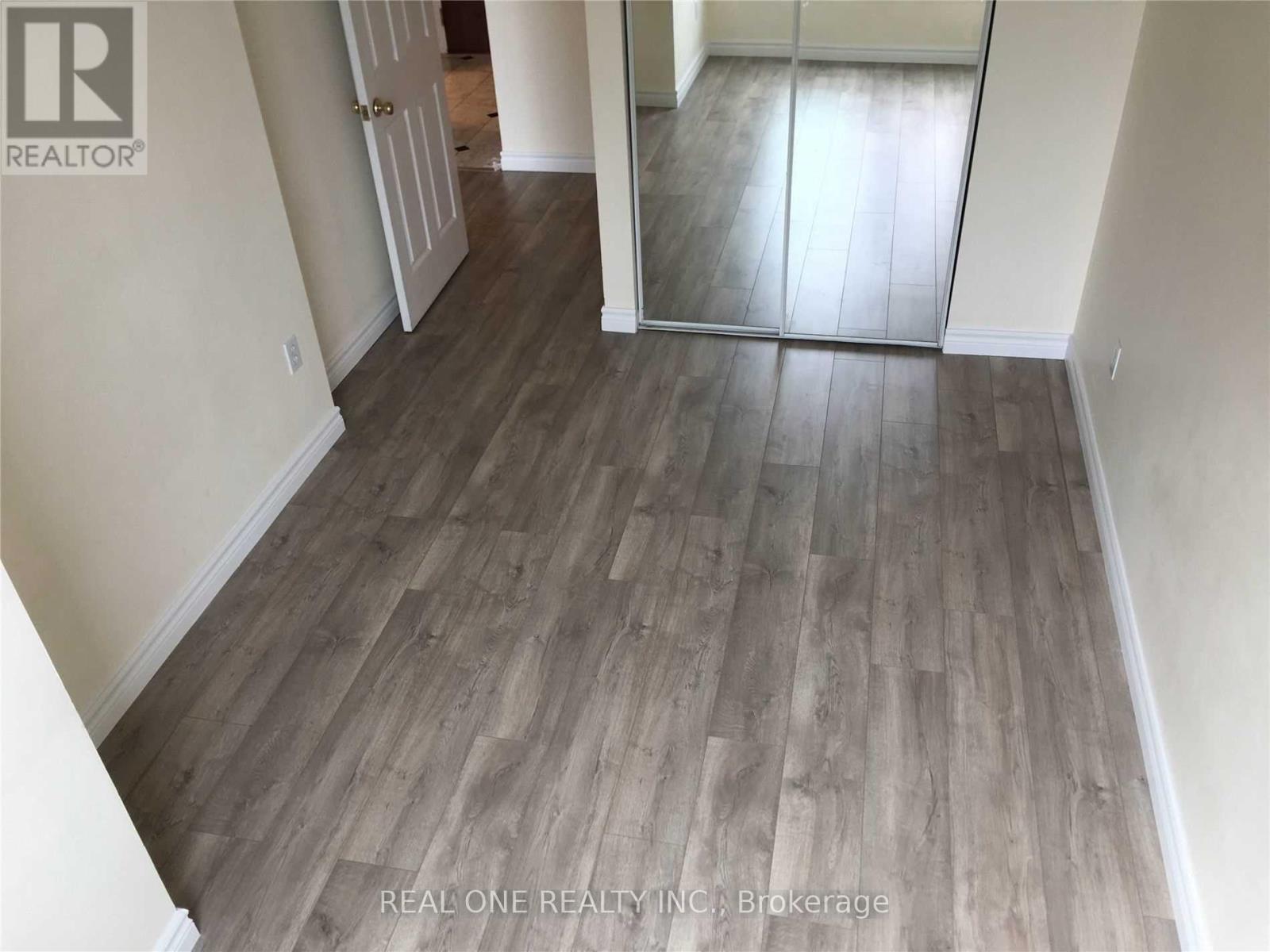 Uph06 - 8 Pemberton Avenue, Toronto, Ontario  M2M 4K8 - Photo 9 - C13004650