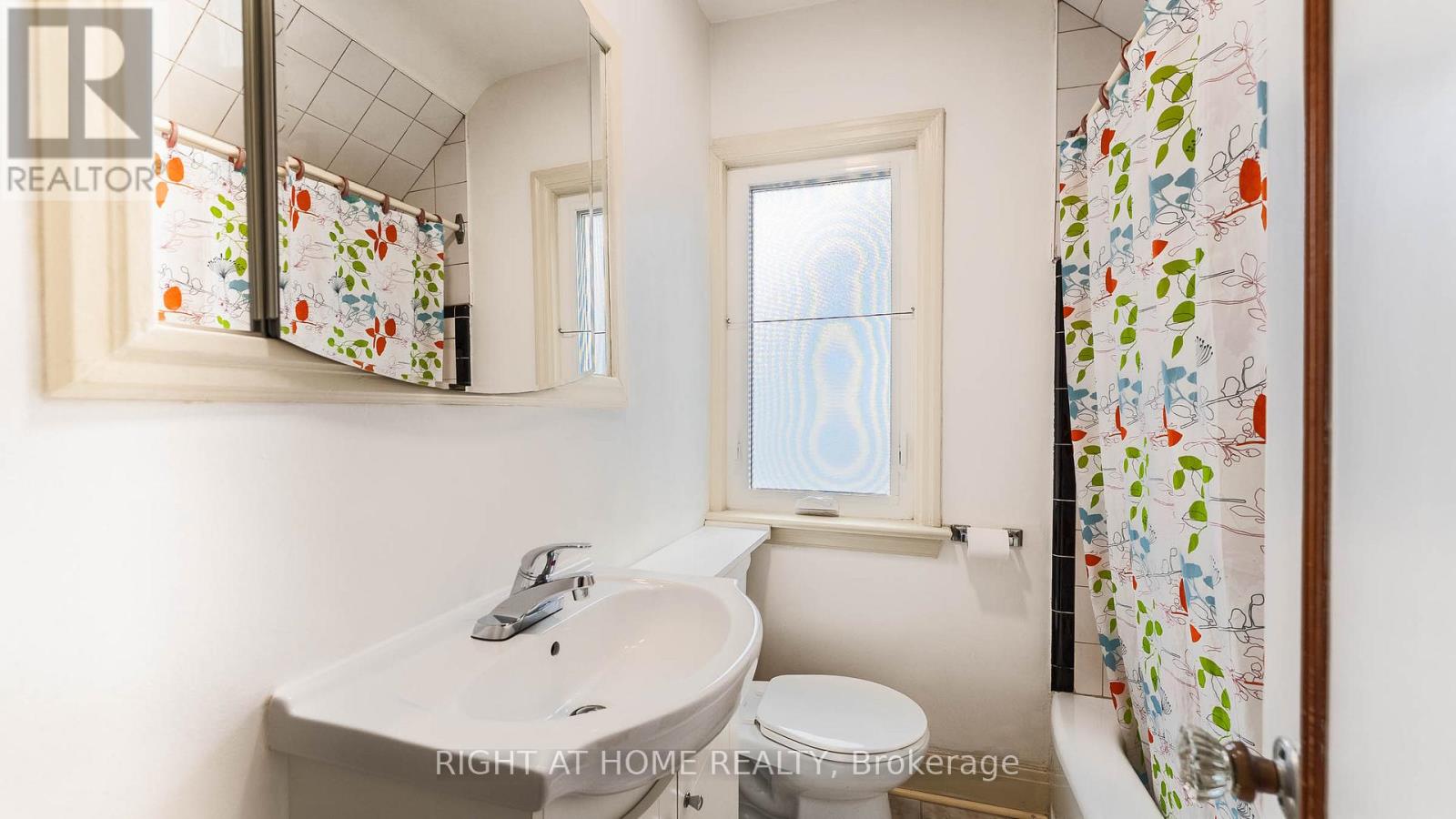 82 Tower Drive, Toronto, Ontario  M1R 3P2 - Photo 22 - E12907172