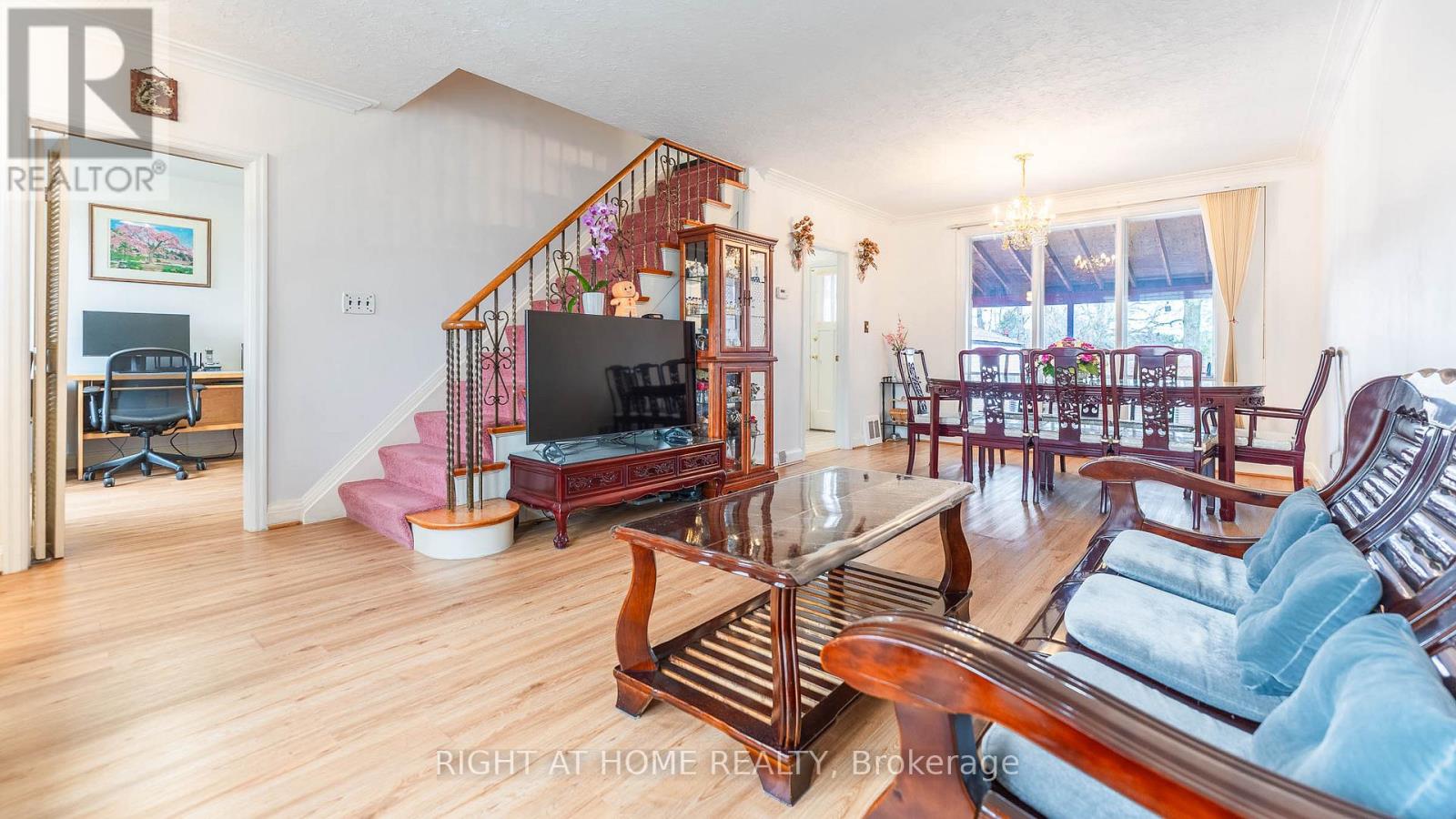 82 Tower Drive, Toronto, Ontario  M1R 3P2 - Photo 6 - E12907172