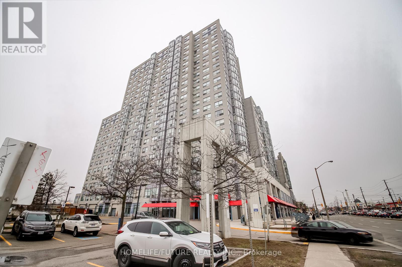 816 - 2550 LAWRENCE AVENUE E, Toronto, Ontario
