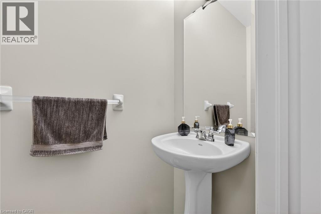 44 Matteo Trail, Hamilton, Ontario  L9B 0E6 - Photo 30 - 40821323