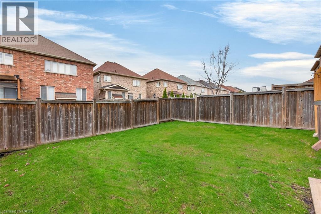 44 Matteo Trail, Hamilton, Ontario  L9B 0E6 - Photo 42 - 40821323