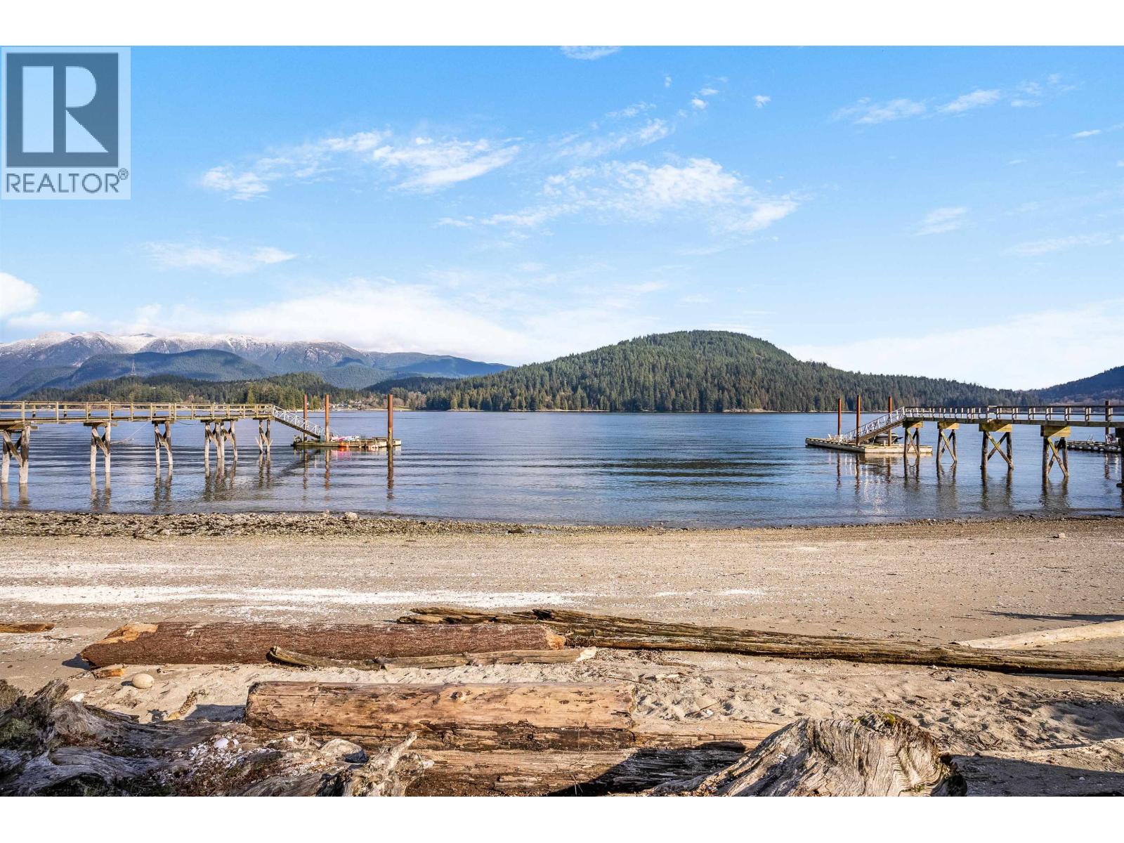 450 Beachview Drive, North Vancouver, British Columbia  V7G 1P7 - Photo 11 - R3095122