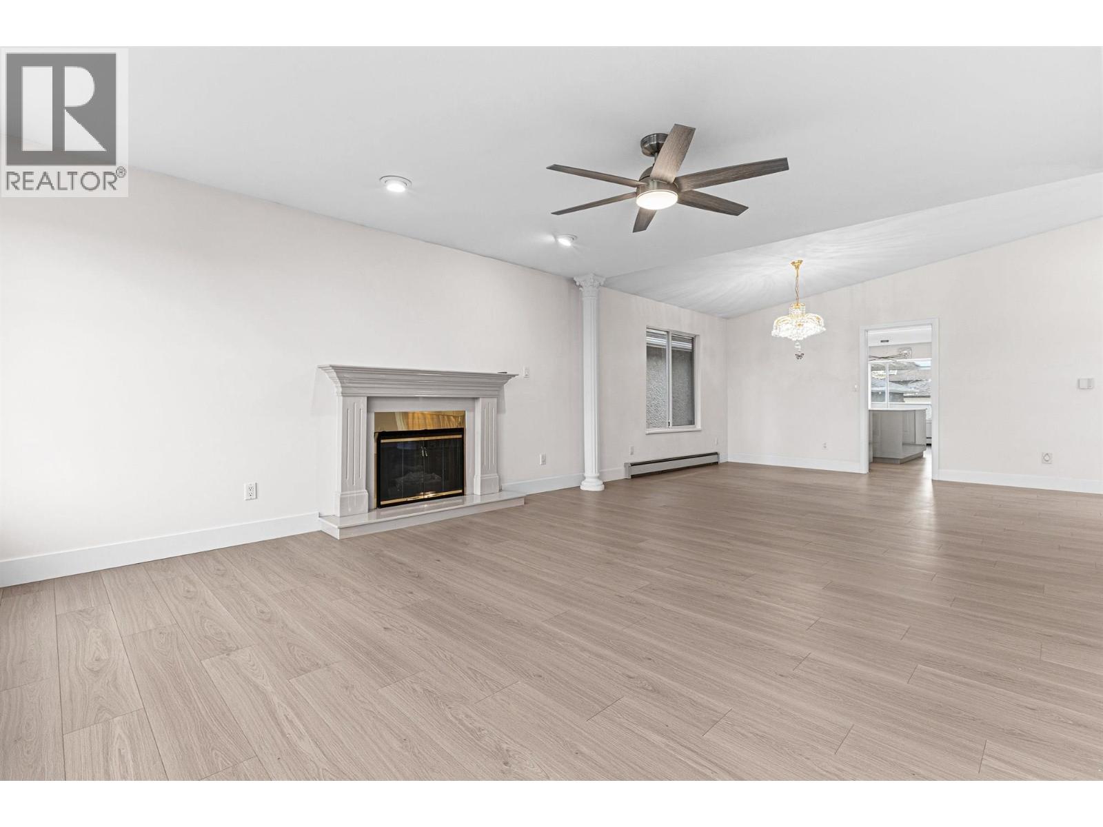 7728 Mary Avenue, Burnaby, British Columbia  V3N 3G8 - Photo 8 - R3112078