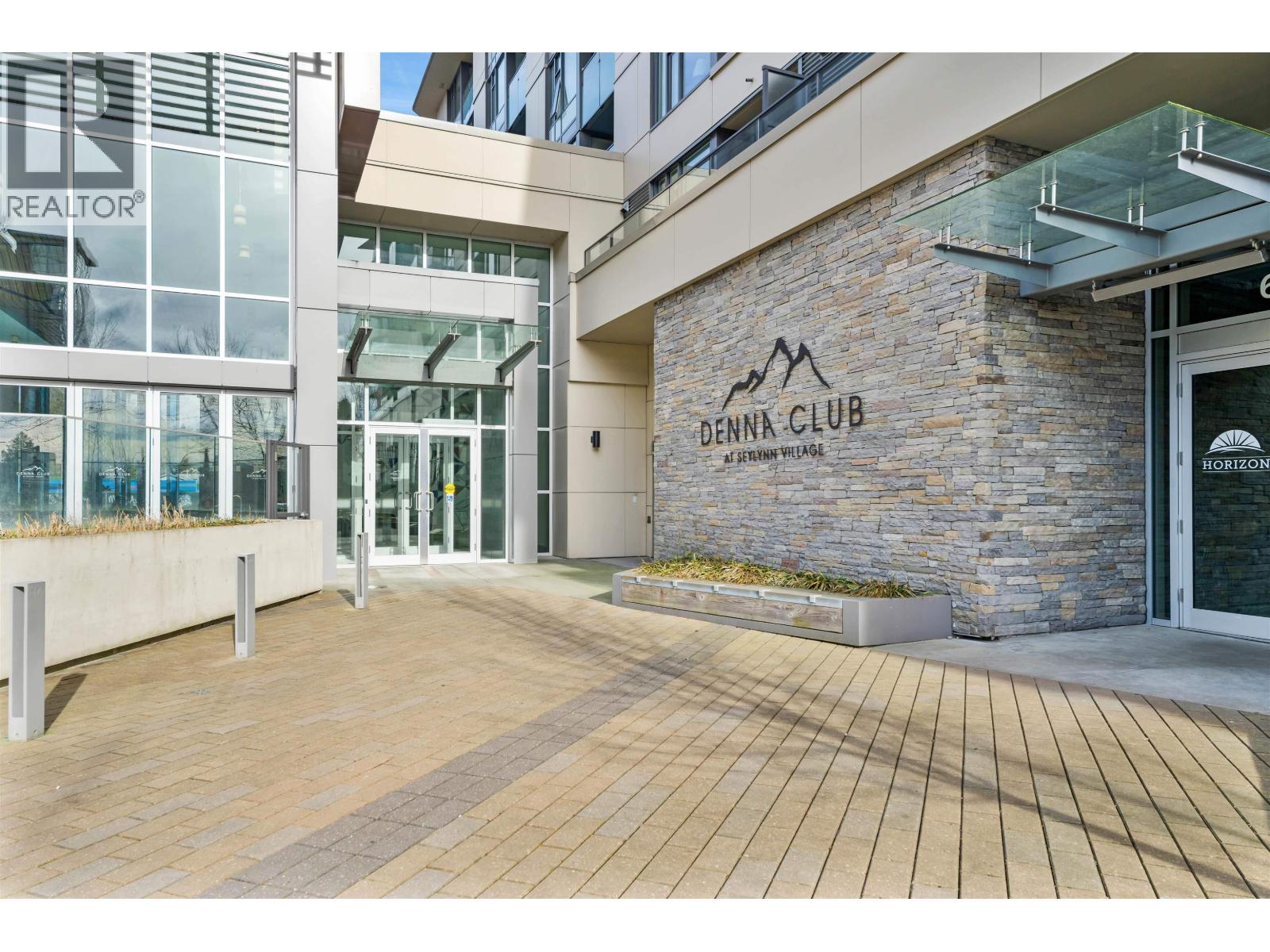 2107 1550 Fern Street, North Vancouver, British Columbia  V7J 2L6 - Photo 32 - R3112103