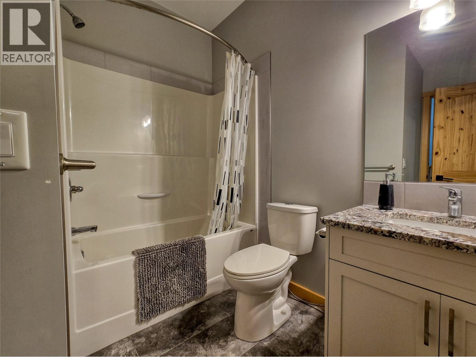 983 Swansea View Road Road, Invermere, British Columbia  V0A 1K3 - Photo 29 - 10383264