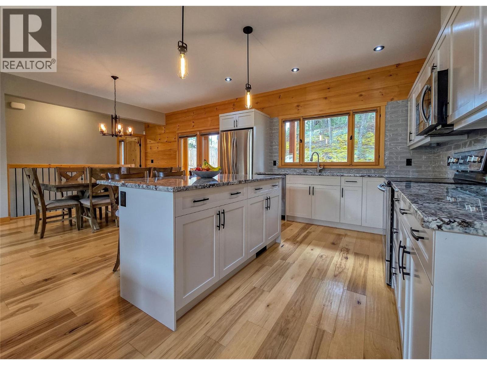 983 Swansea View Road Road, Invermere, British Columbia  V0A 1K3 - Photo 44 - 10383264