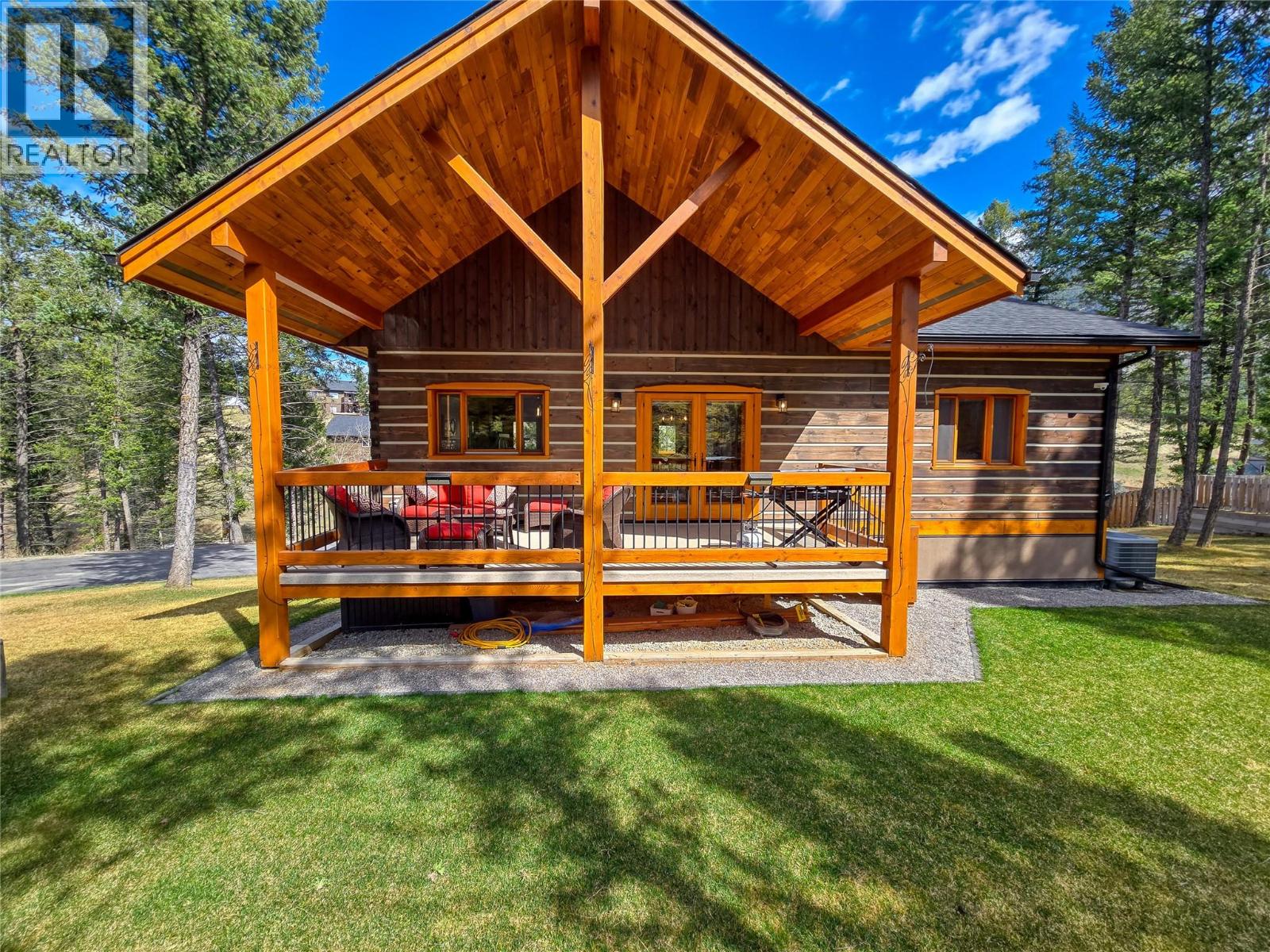 983 Swansea View Road Road, Invermere, British Columbia  V0A 1K3 - Photo 16 - 10383264