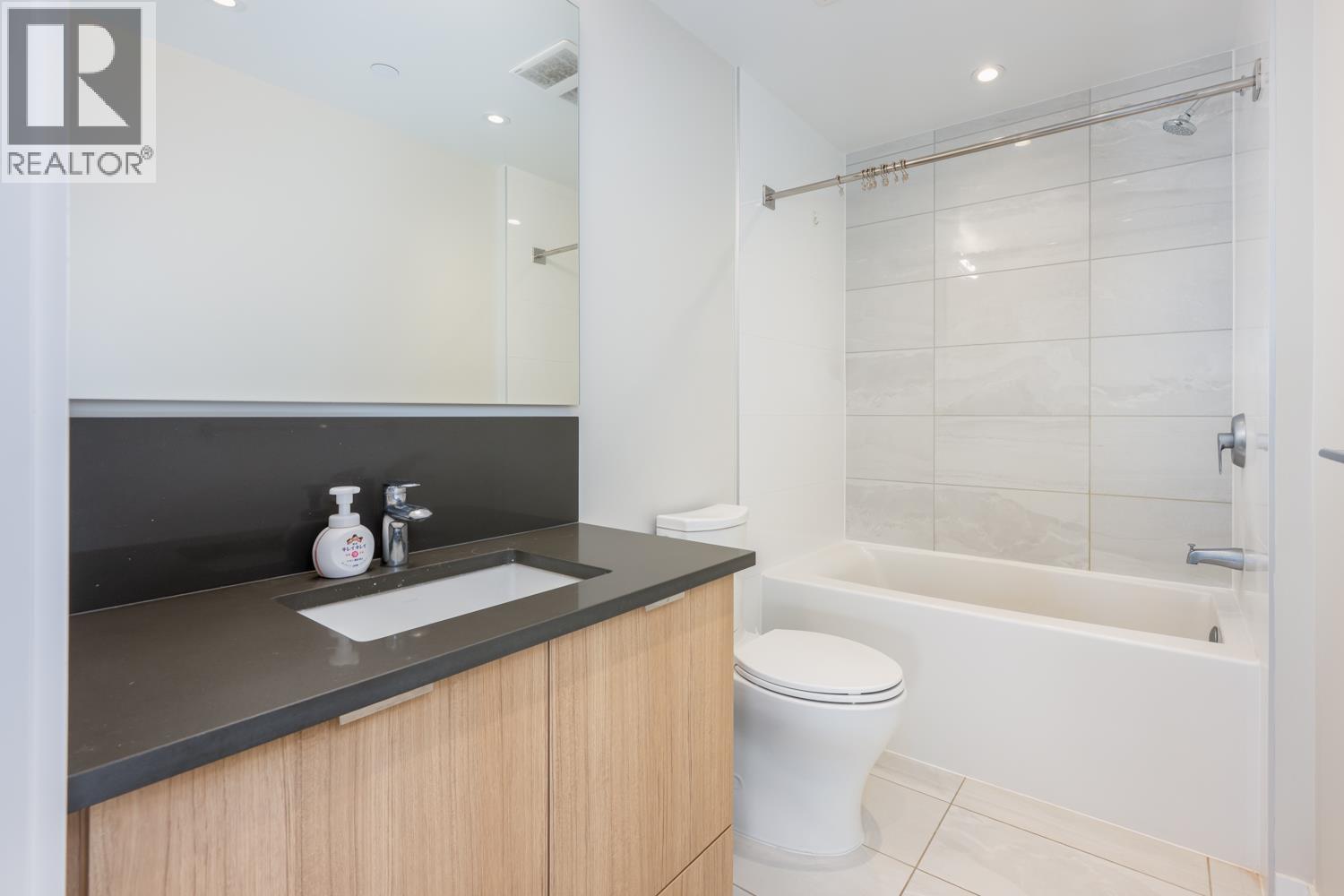 1507 3430 E Kent Avenue South Avenue, Vancouver, British Columbia  V5S 0G7 - Photo 18 - R3112142