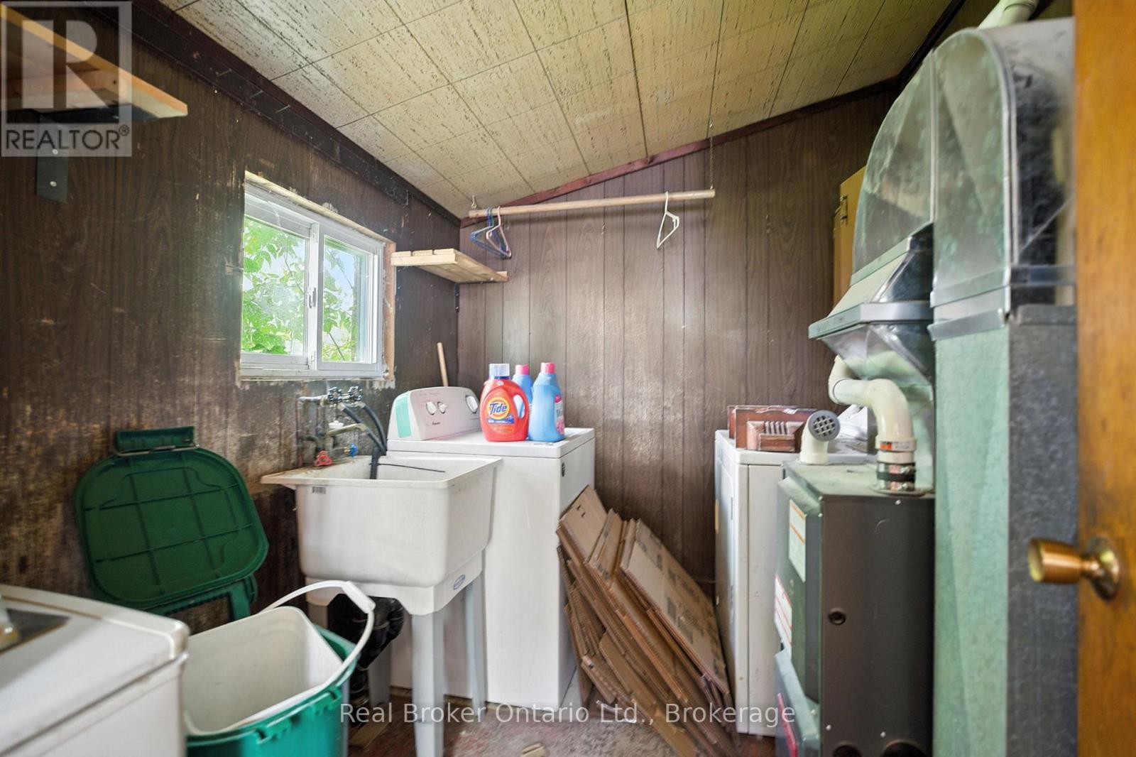 320 Netherby Road, Welland, Ontario  L3B 5N7 - Photo 12 - X12919448