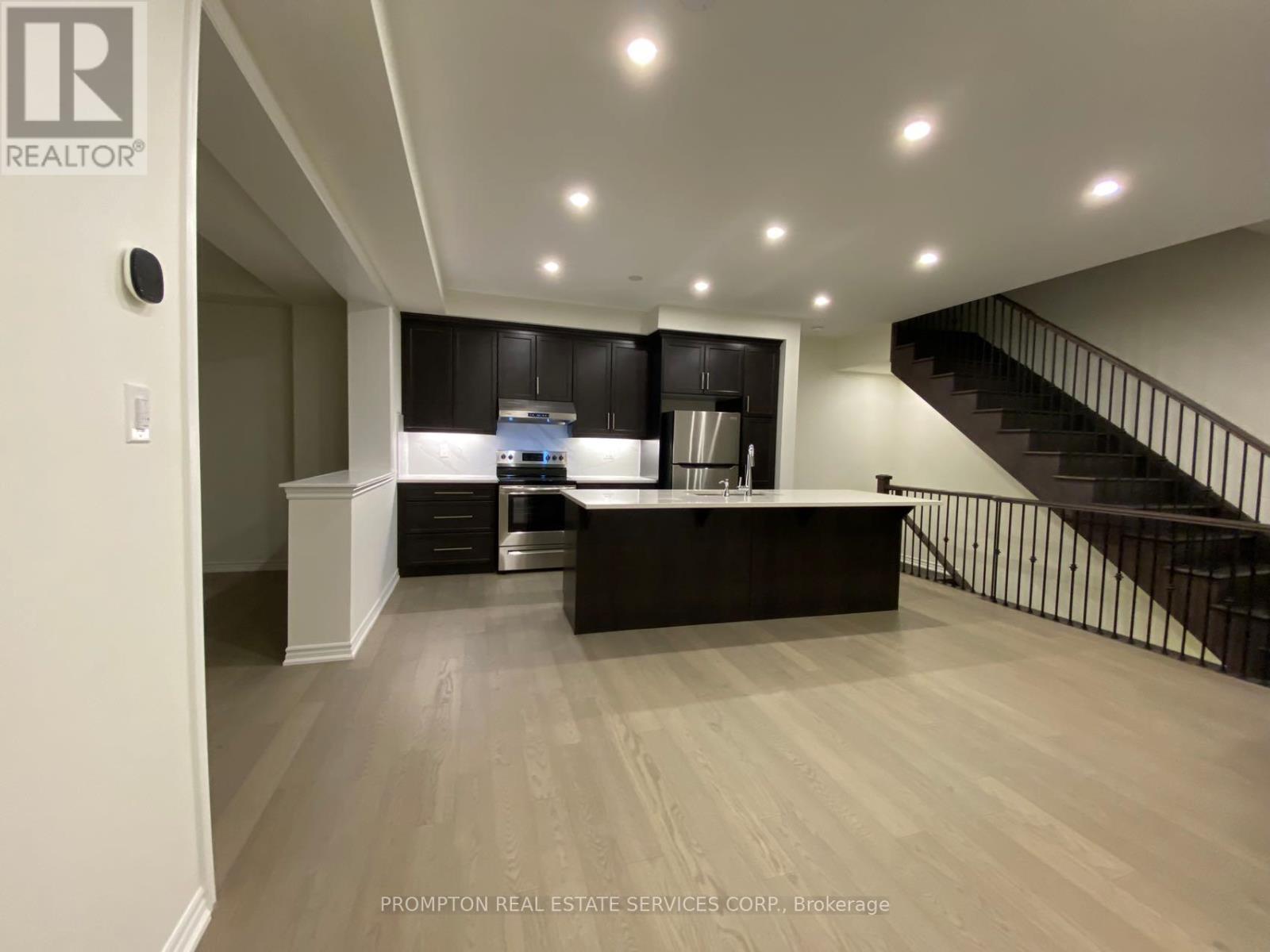 59 Therma Crescent, Markham, Ontario  L6C 3K9 - Photo 5 - N13004618