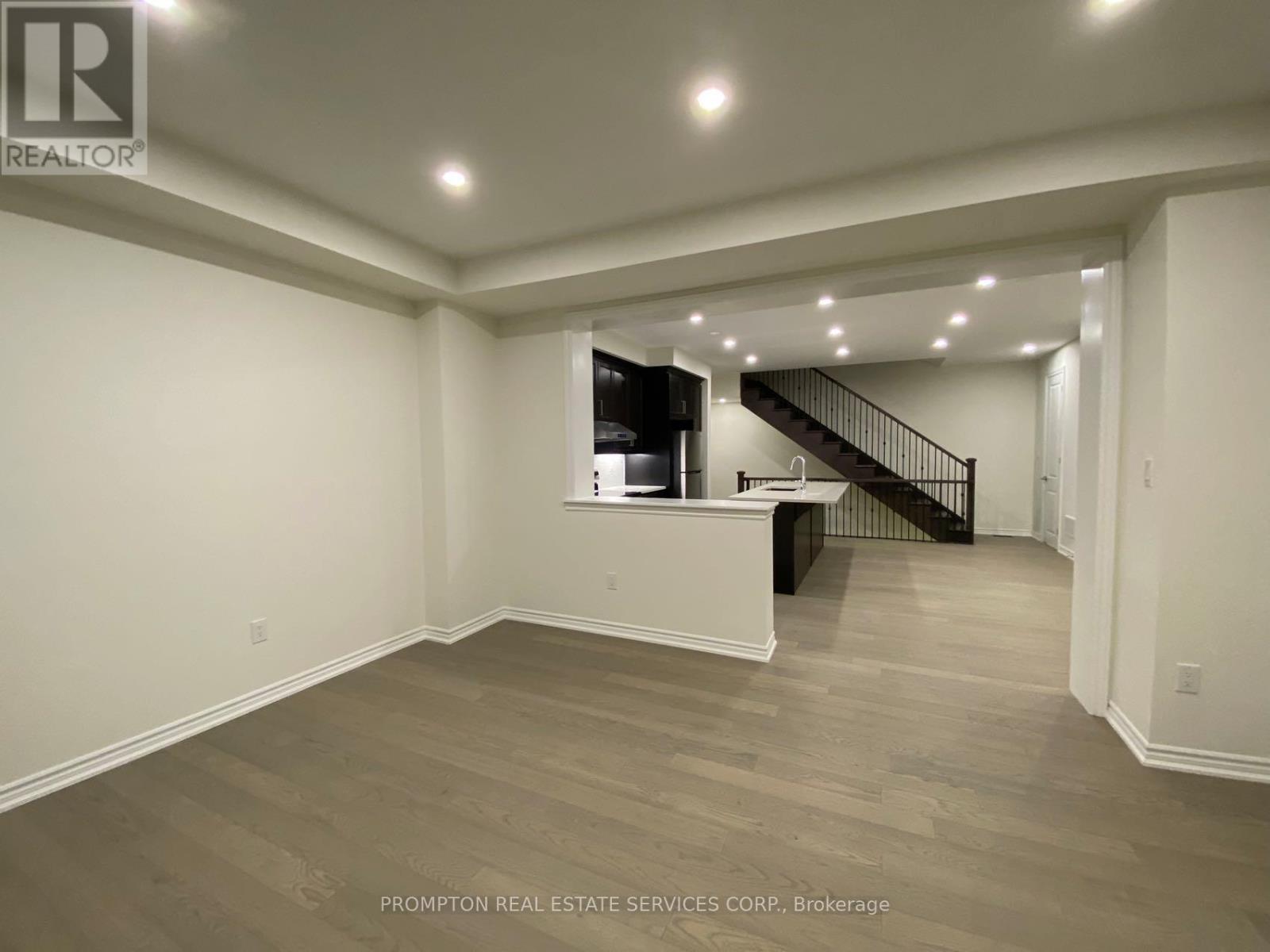 59 Therma Crescent, Markham, Ontario  L6C 3K9 - Photo 9 - N13004618