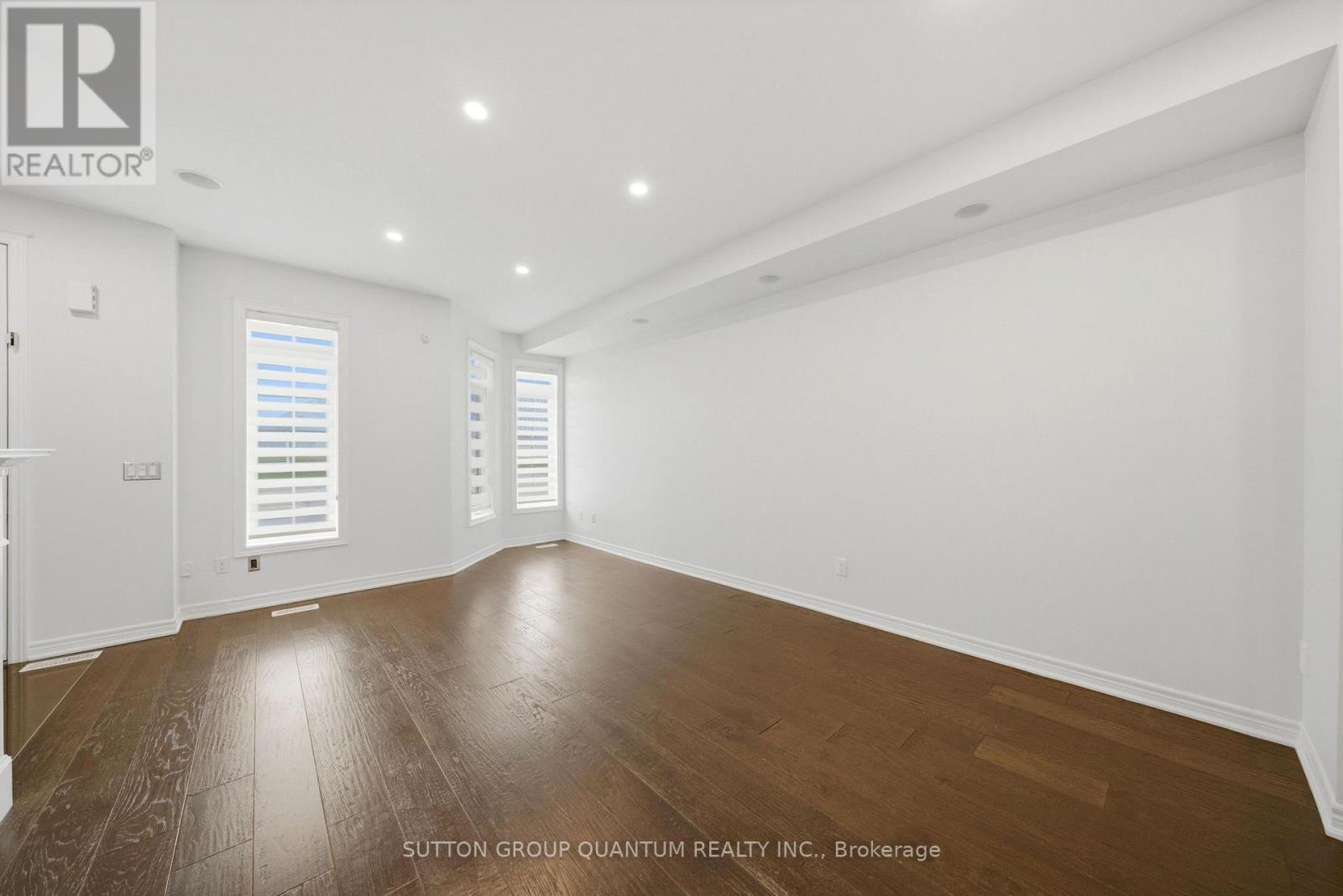 3073 Neyagawa Boulevard, Oakville, Ontario  L6M 4L7 - Photo 4 - W13004606