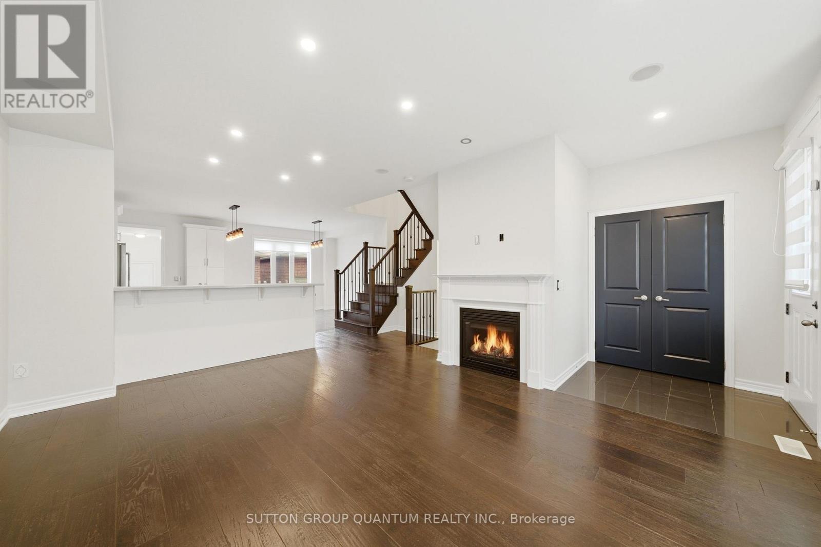 3073 Neyagawa Boulevard, Oakville, Ontario  L6M 4L7 - Photo 6 - W13004606