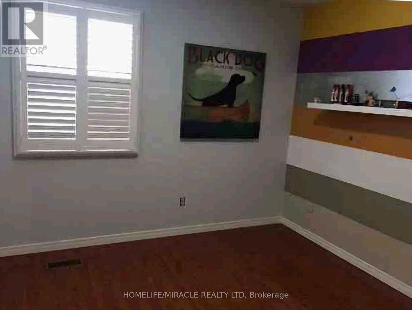 487 Wallenberg Crescent, Mississauga, Ontario  L5B 3M2 - Photo 14 - W13004622