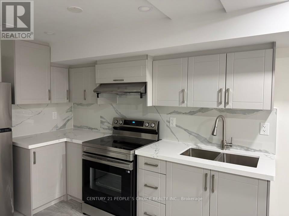 56 Florette Place, Brampton, Ontario L6X 3E8 - Photo 4 - W13004628