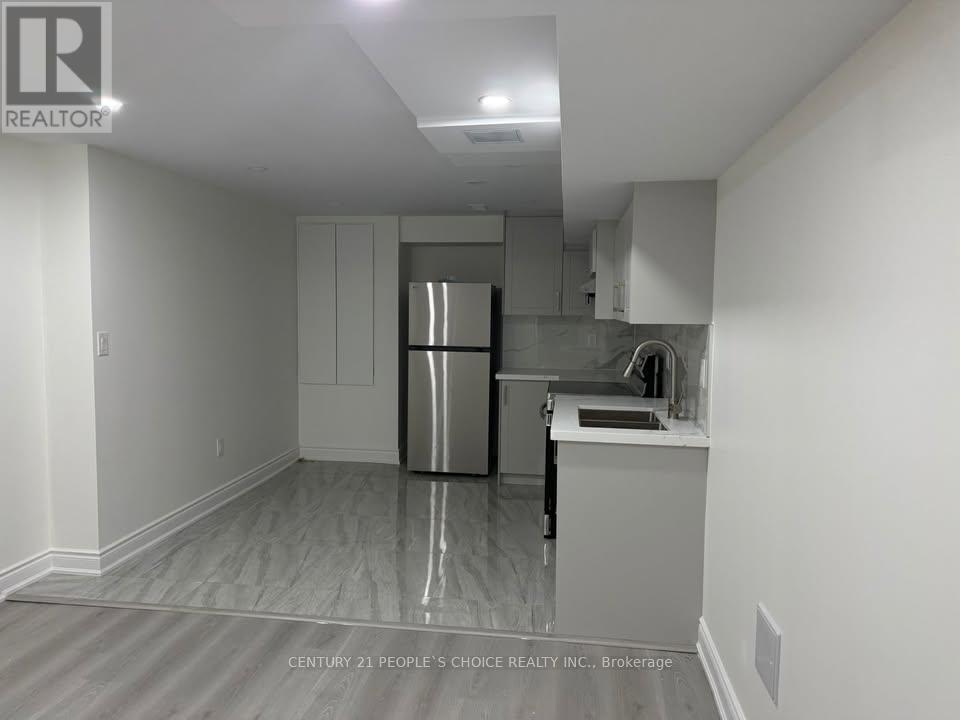 56 Florette Place, Brampton, Ontario L6X 3E8 - Photo 6 - W13004628