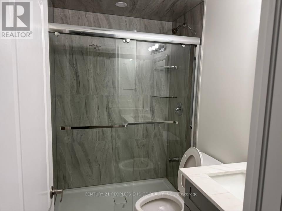 56 Florette Place, Brampton, Ontario L6X 3E8 - Photo 8 - W13004628