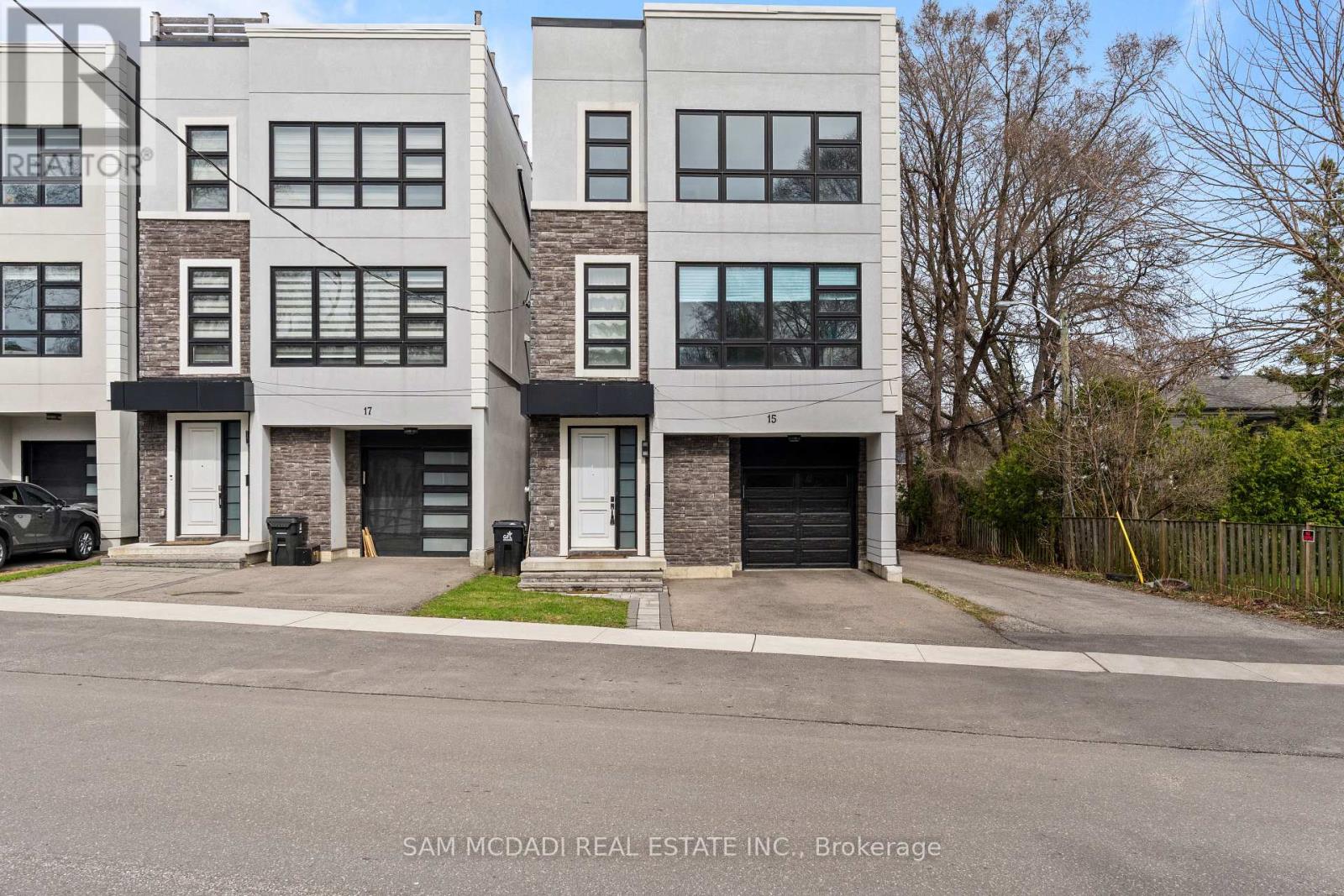 15 Old Oak Drive, Toronto, Ontario M9A 1A3 - Photo 32 - W13004640