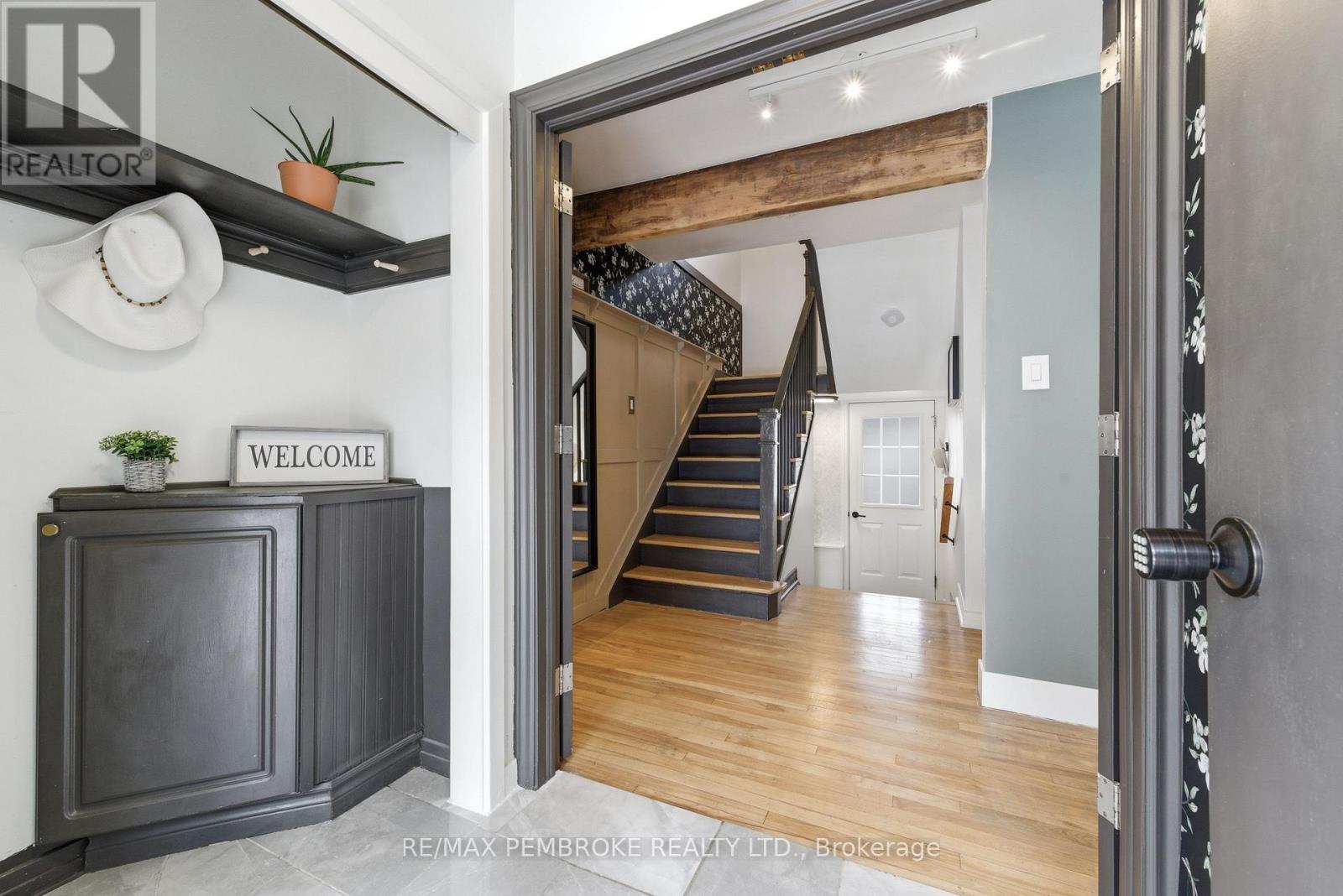 98 Birch Street, Deep River, Ontario K0J 1P0 - Photo 13 - X12999888